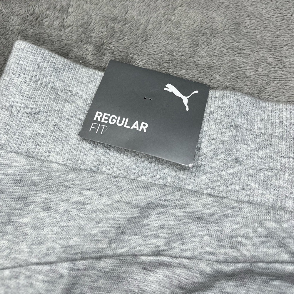 Women’s Puma shorts size XL - Picture 9 of 9